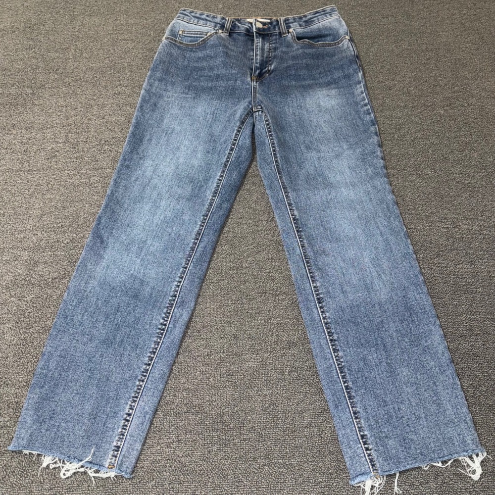 OAT New York Straight Leg Raw Hem Jeans Blue Medium Wash Womens Size 6/28 Casual